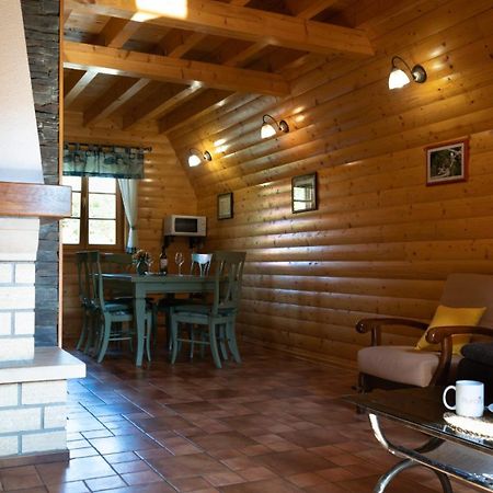 Chalets Runolist Crni Lug Exterior photo