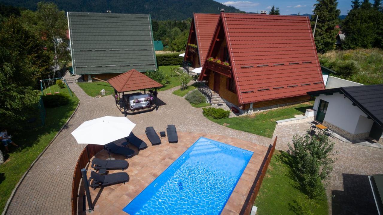 Chalets Runolist Crni Lug Exterior photo